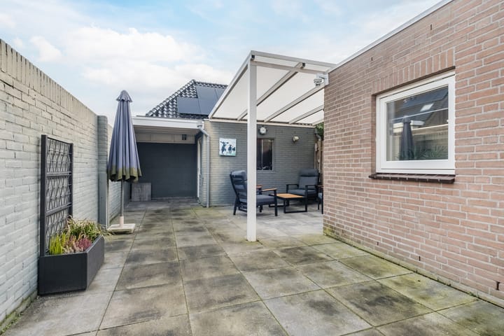 Foto 33 van Ravelstraat 1