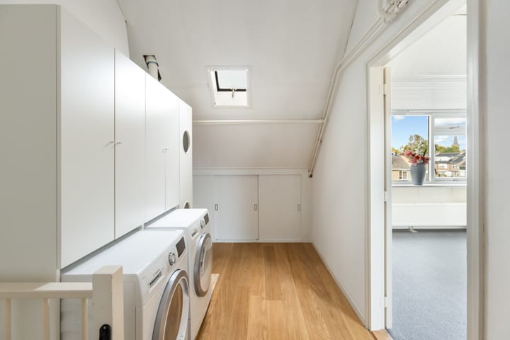 Photo 32 of De Linde 18