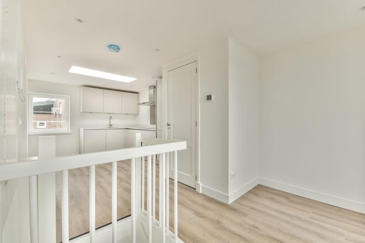 Photo 9 of Marco Polostraat 223-4