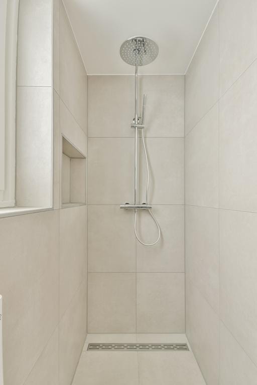 Photo 16 of Marco Polostraat 223-4