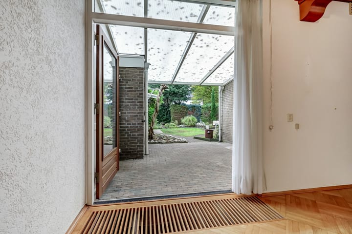 Photo 16 of Berkhof 7