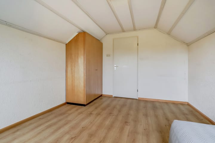 Photo 38 of Berkhof 7