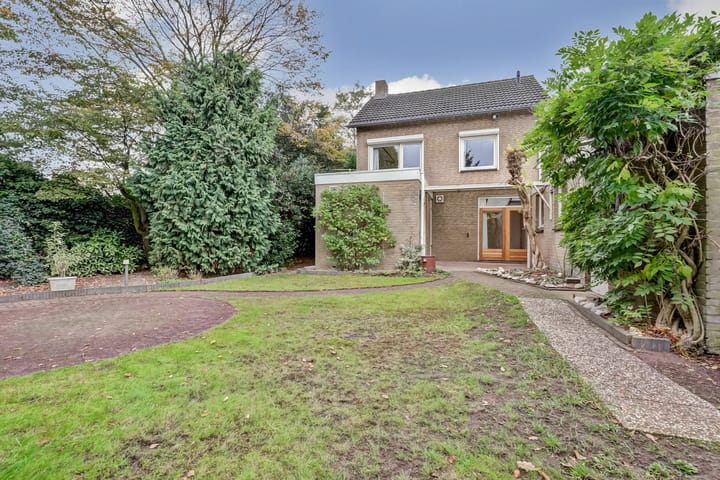 Photo 43 of Berkhof 7