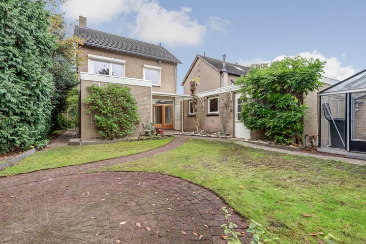 Photo 44 of Berkhof 7