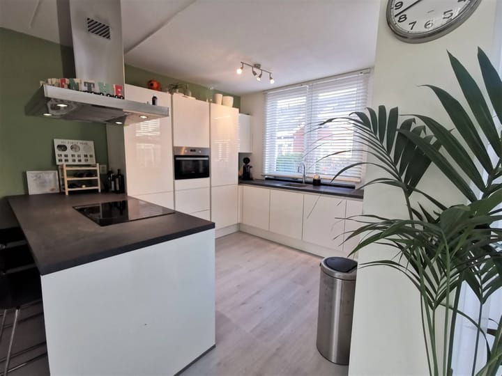 Foto 10 van Meerum Terwogtlaan 175