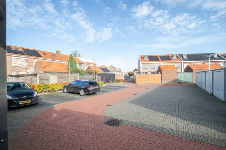 Foto 20 van Admiraal de Ruyterstraat 17