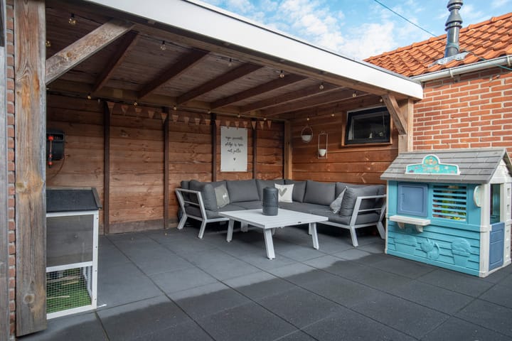 Foto 23 van Admiraal de Ruyterstraat 17