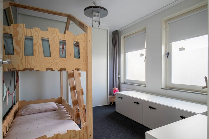 Foto 28 van Admiraal de Ruyterstraat 17