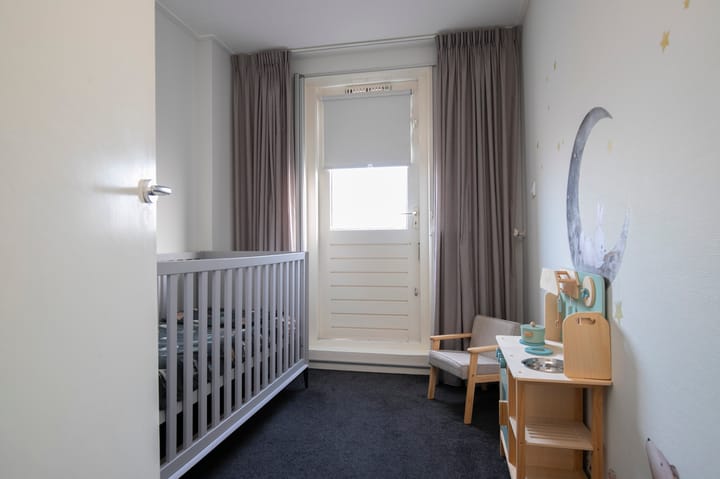 Foto 29 van Admiraal de Ruyterstraat 17