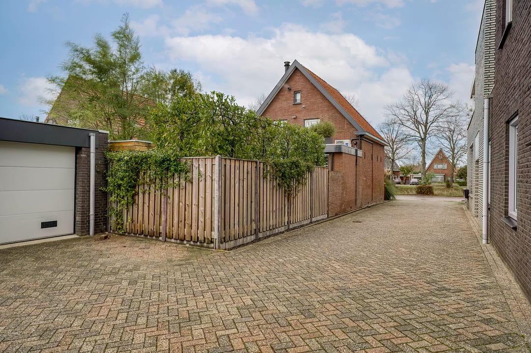 Photo 46 of Hoofdweg 1362