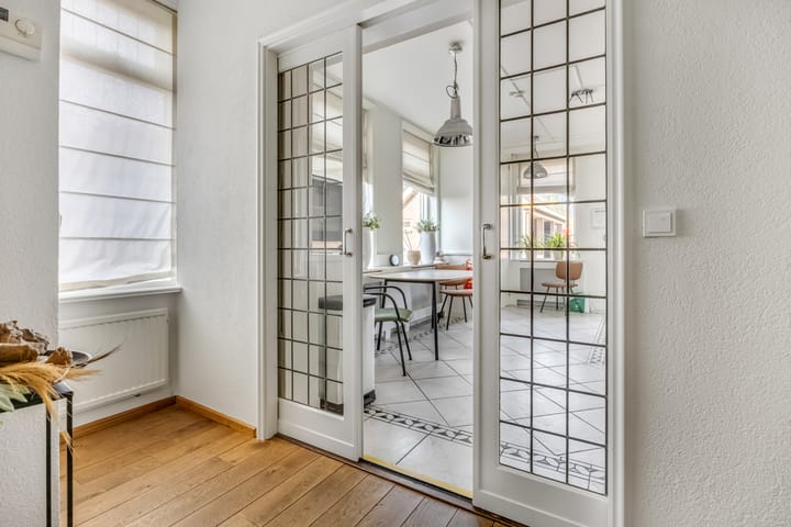 Photo 14 of Stationsweg 37