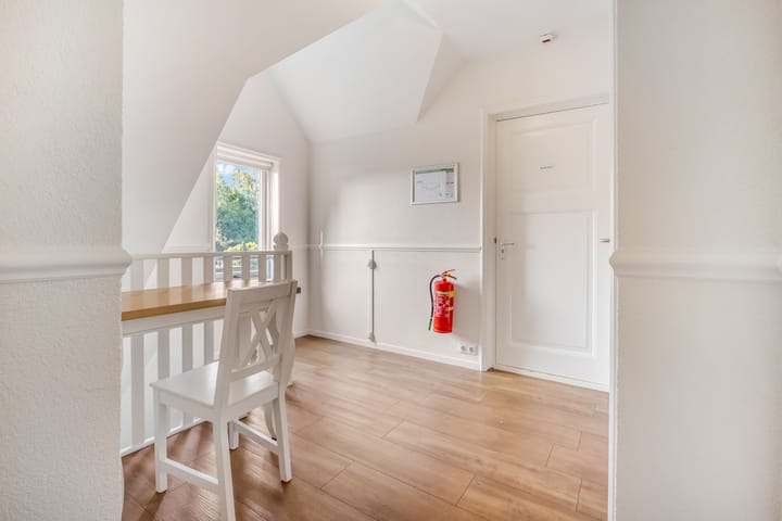 Photo 22 of Stationsweg 37