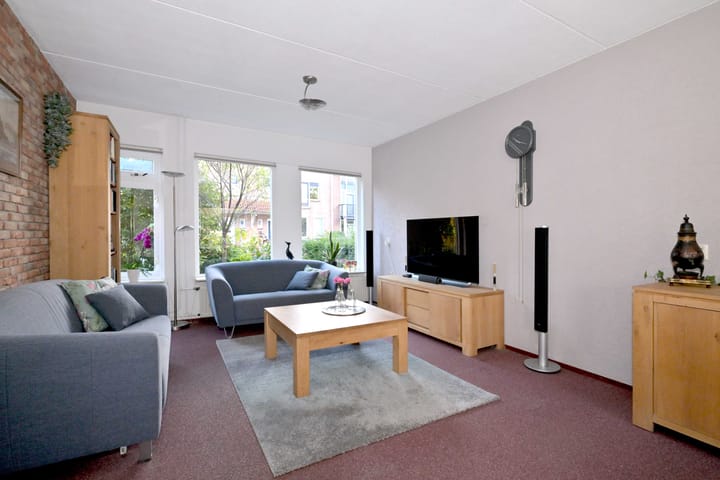 Photo 3 of Atalanta 32