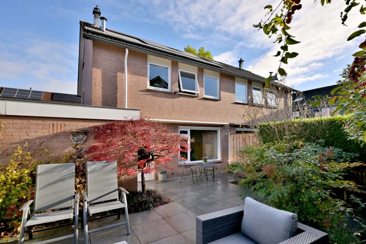 Photo 34 of Atalanta 32