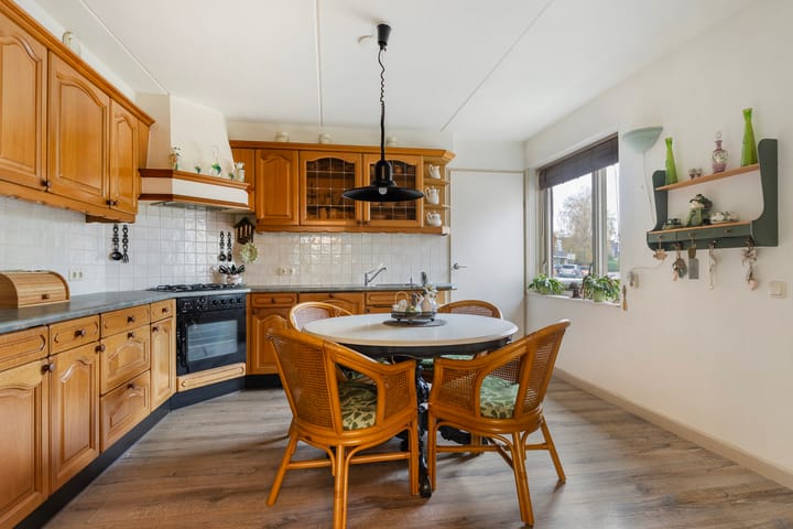 Foto 11 van Hazzelnútstrjitte 15