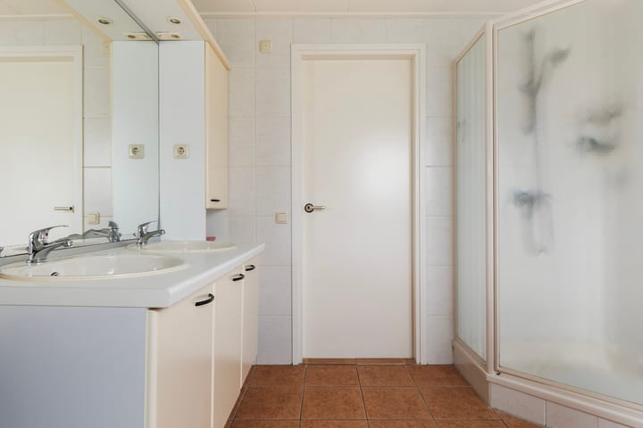 Foto 29 van Hazzelnútstrjitte 15