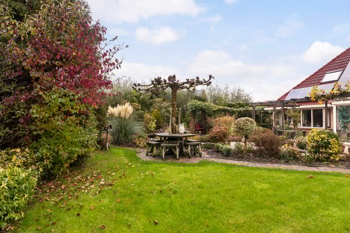 Foto 32 van Hazzelnútstrjitte 15