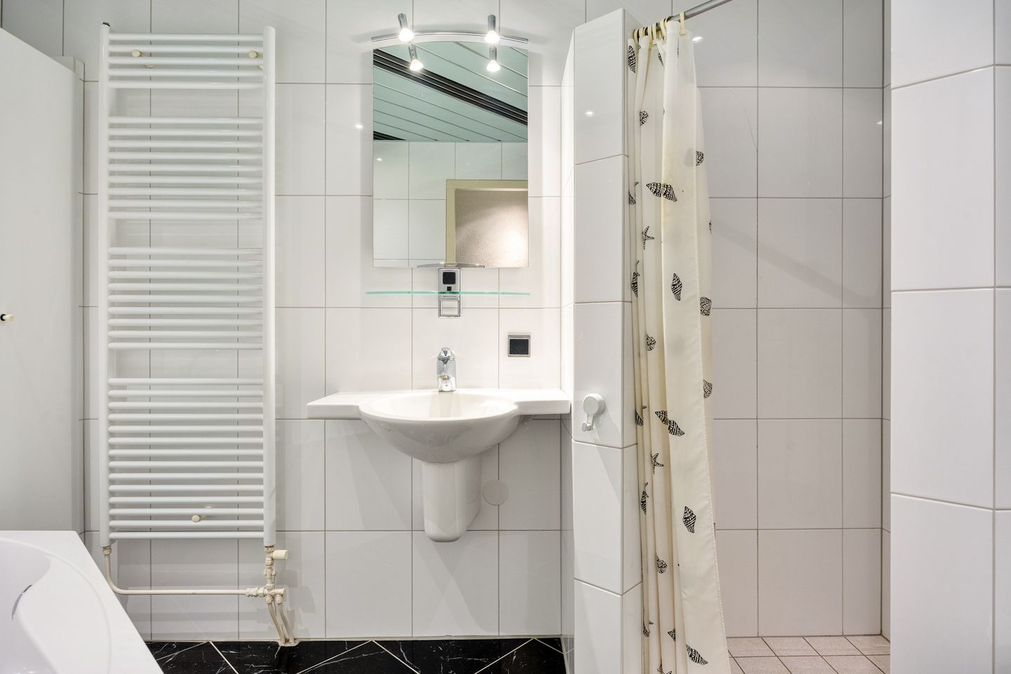 Foto 29 van Pater Leijdekkersstraat 4