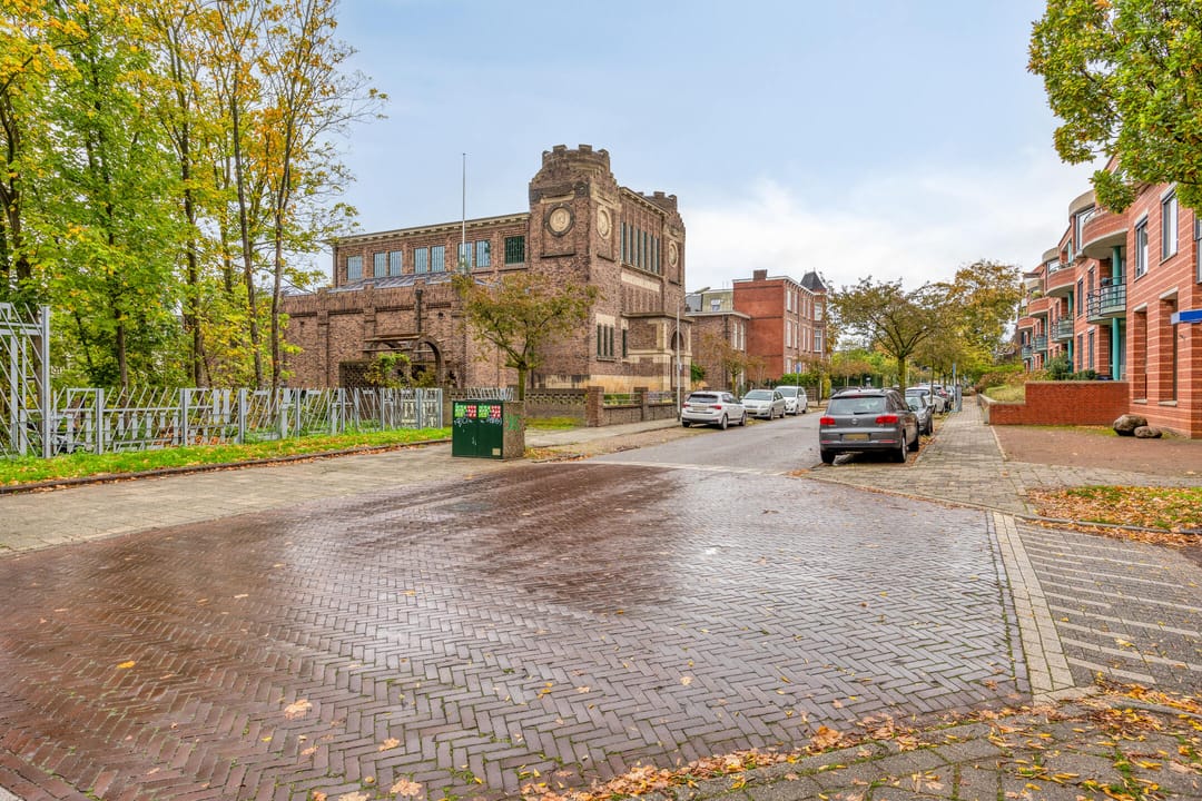 Foto 38 van Pater Leijdekkersstraat 4