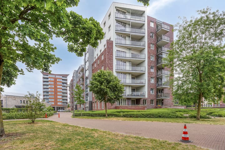 Photo 31 of Koningsloper 165