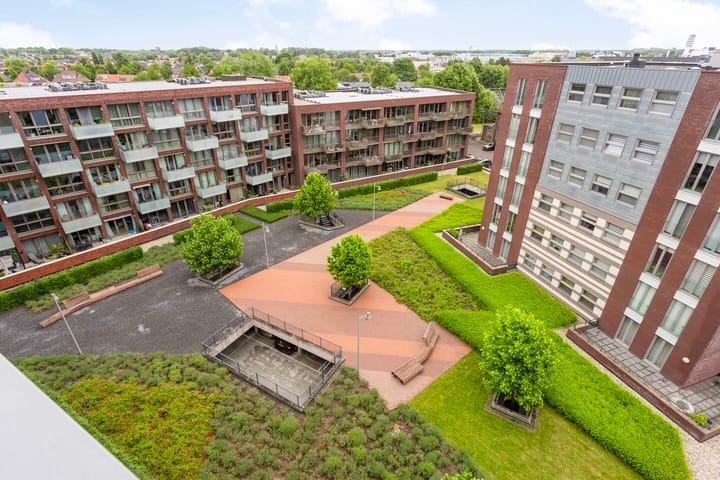 Photo 17 of Koningsloper 165