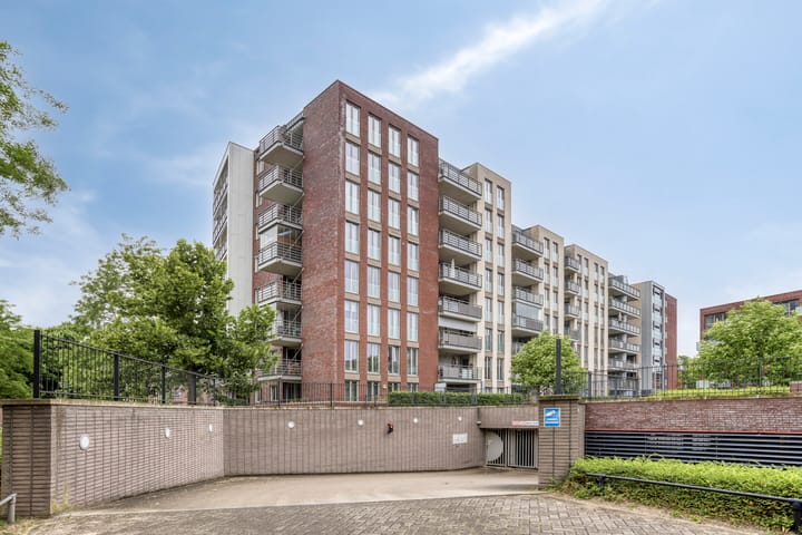 Photo 23 of Koningsloper 165