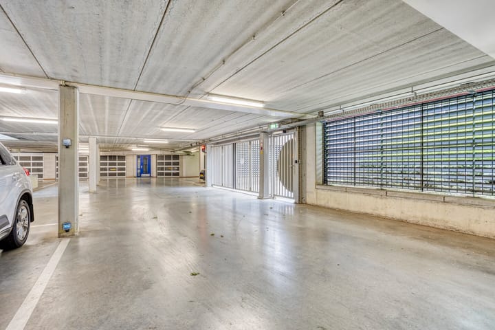 Photo 24 of Koningsloper 165