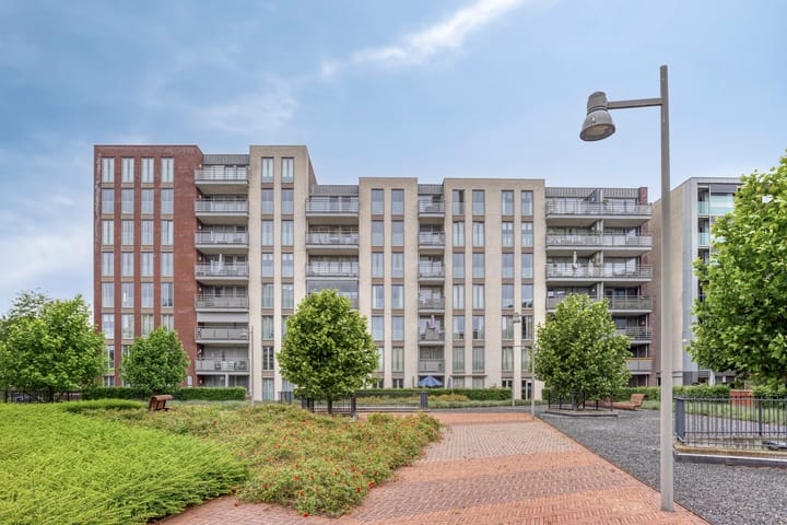 Photo 34 of Koningsloper 165