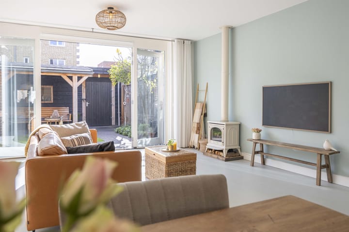 Photo 13 of Delflandstraat 1