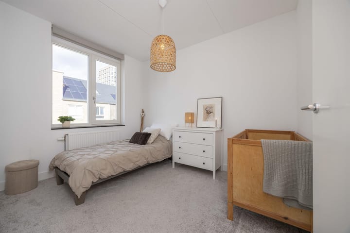 Photo 17 of Delflandstraat 1