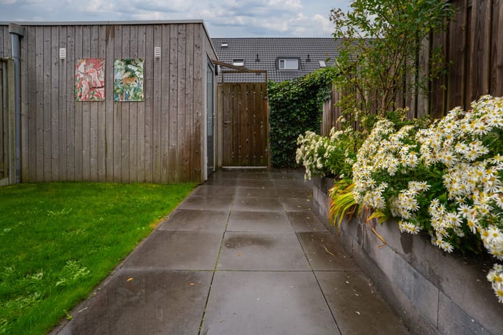 Photo 21 of Tuinpad 22