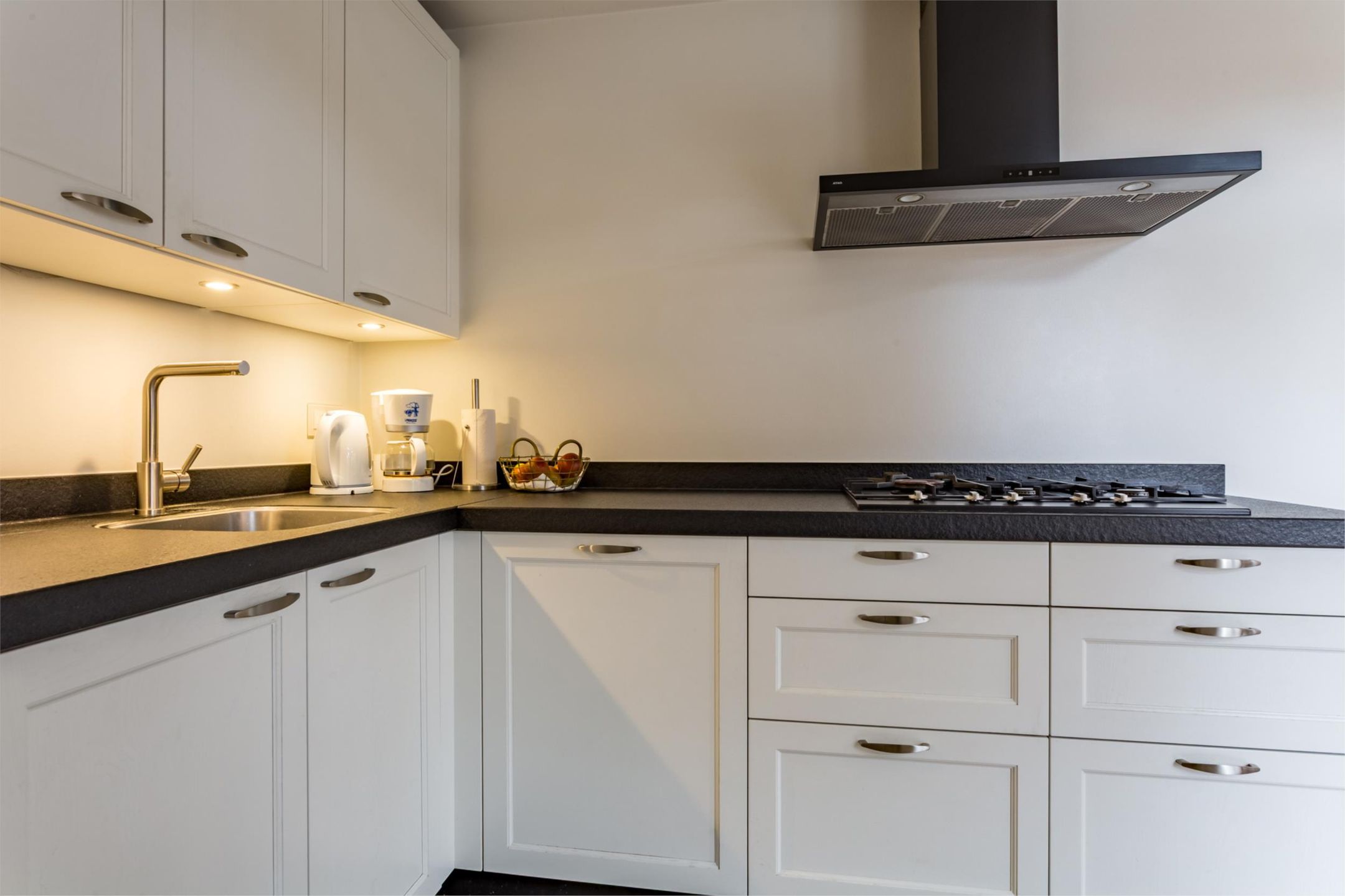 Foto 9 van Buurtlaan west 23