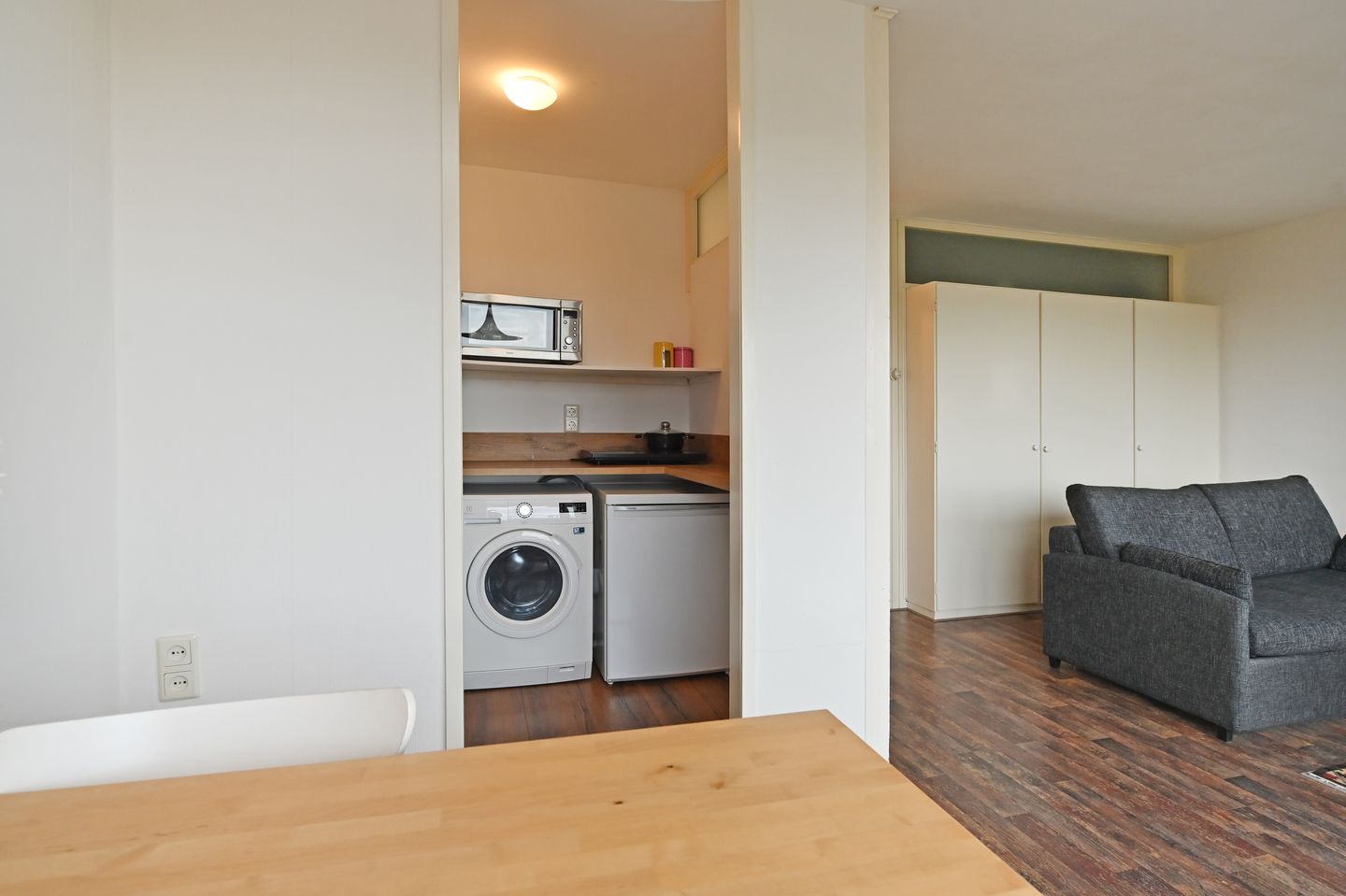 Photo 4 of Roggekamp 383