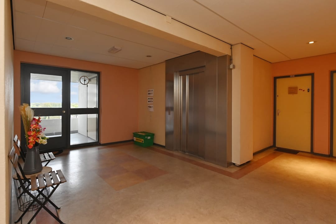 Photo 22 of Roggekamp 383