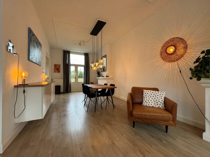 Photo 4 of Grazendonkstraat 17-A