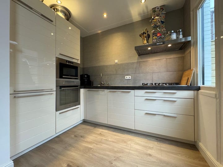 Photo 5 of Grazendonkstraat 17-A