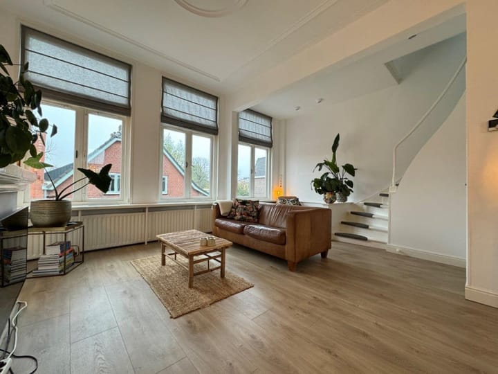 Photo 8 of Grazendonkstraat 17-A