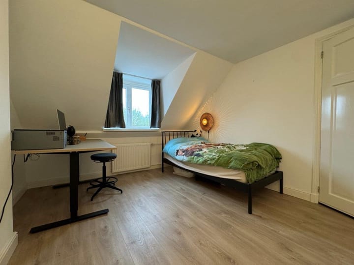 Photo 13 of Grazendonkstraat 17-A