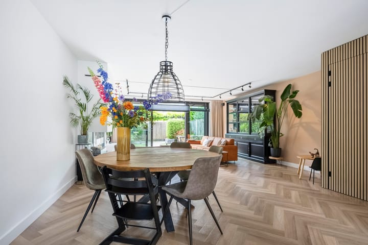 Photo 6 of Louis Hartzstraat 16