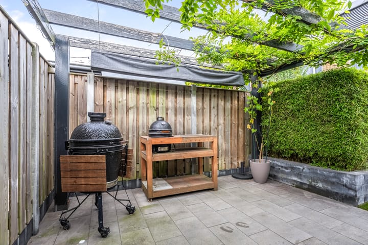 Photo 17 of Louis Hartzstraat 16