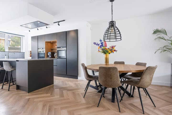 Photo 23 of Louis Hartzstraat 16