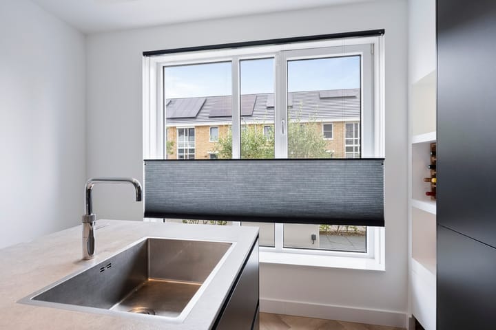 Photo 27 of Louis Hartzstraat 16