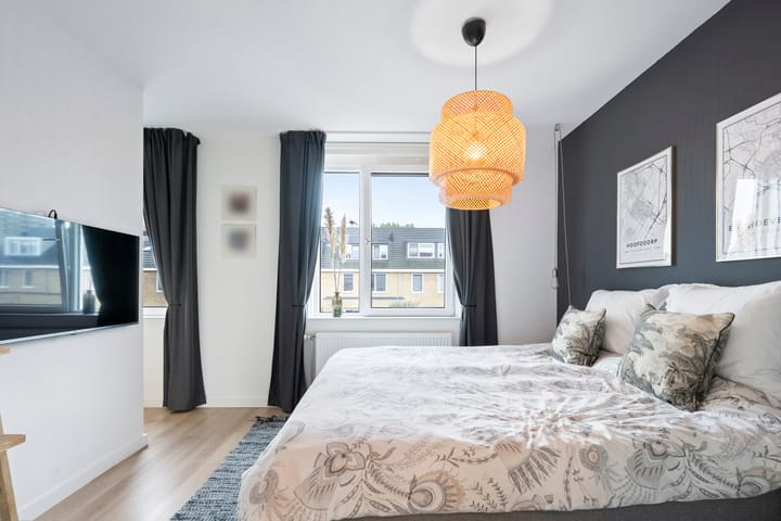 Photo 34 of Louis Hartzstraat 16