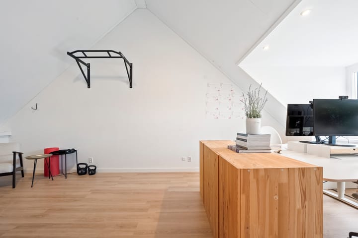 Photo 48 of Louis Hartzstraat 16