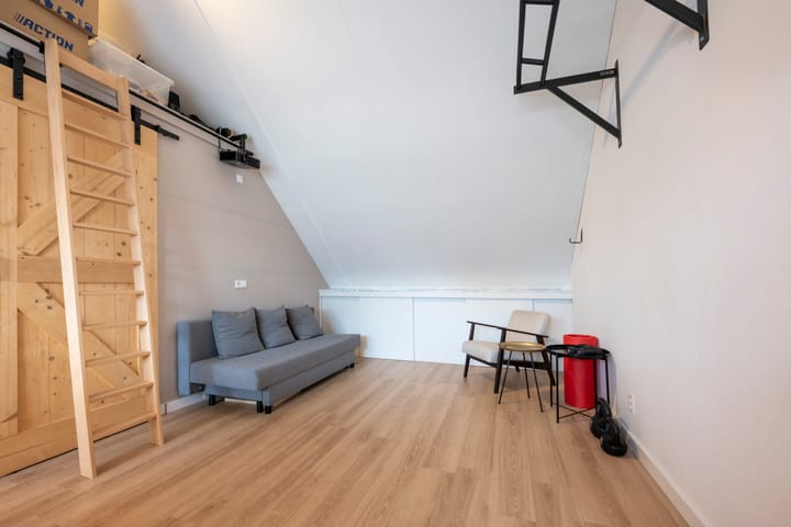 Photo 49 of Louis Hartzstraat 16