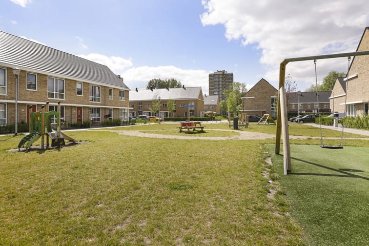 Photo 62 of Louis Hartzstraat 16