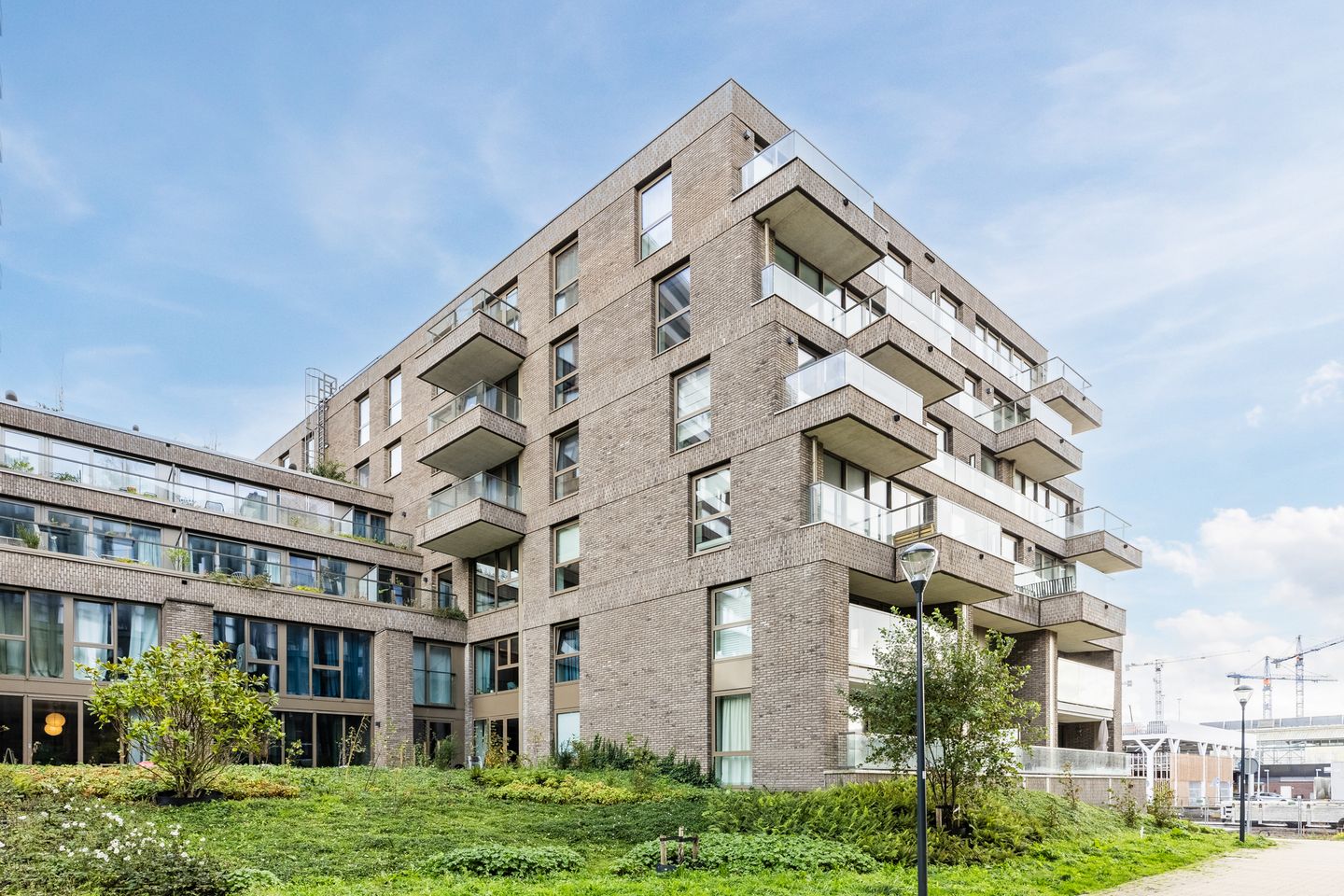 Photo 1 of Aziëweg 27