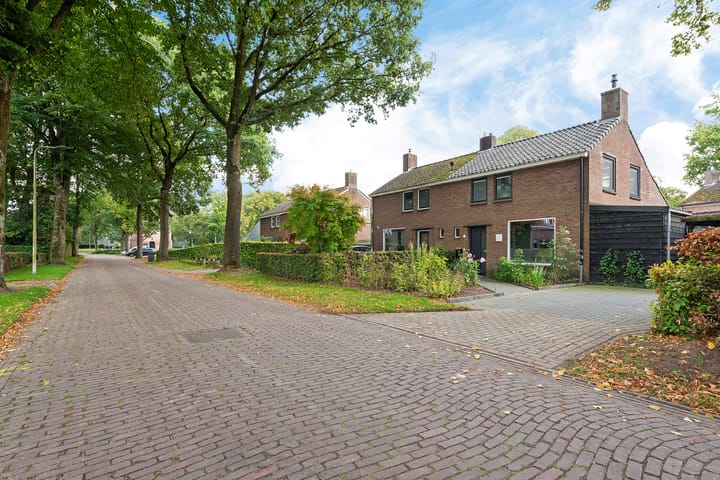 Foto 31 van Torenlaan 2