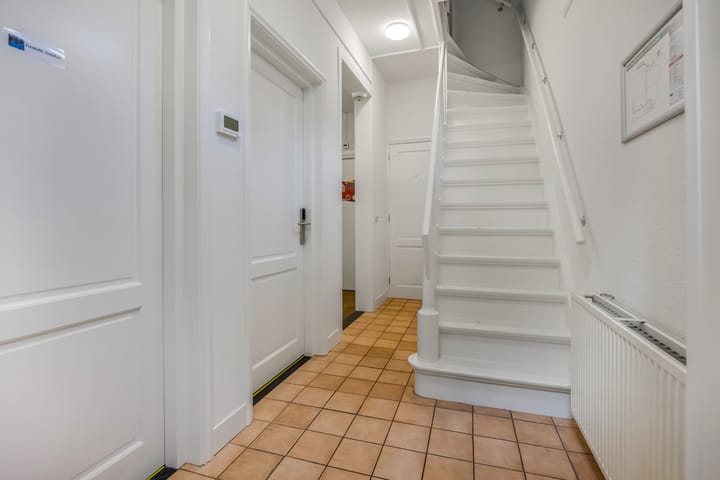 Photo 8 of Stationsweg 39