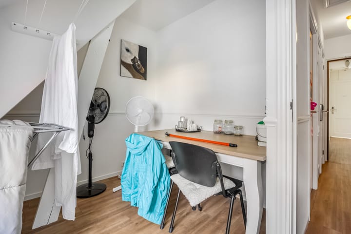 Photo 13 of Stationsweg 39